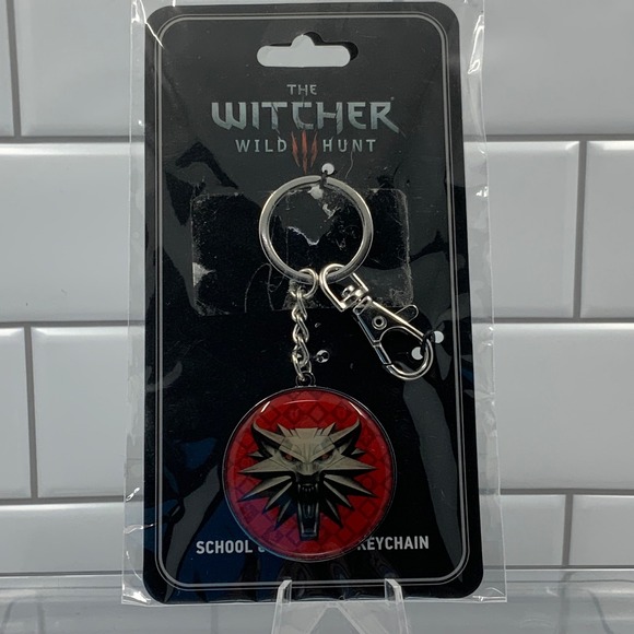 Dark Horse Deluxe Other - Dark Horse Deluxe The Witcher 3 School of the Wolf‎ Metal Keychain